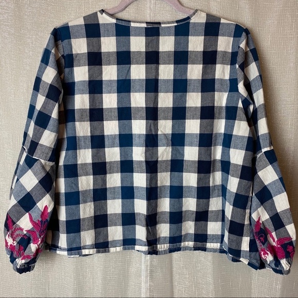 Roper Blue and white with Pink floral top ~M - Picture 3 of 8